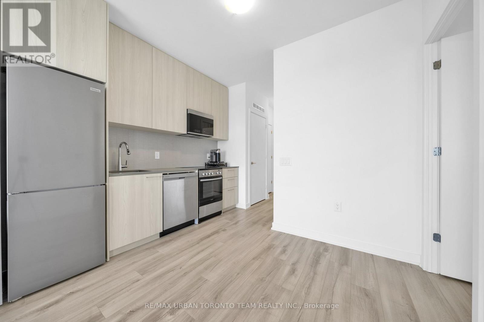 820 - 7439 Kingston Road, Toronto, Ontario  M1B 5S3 - Photo 7 - E13087086