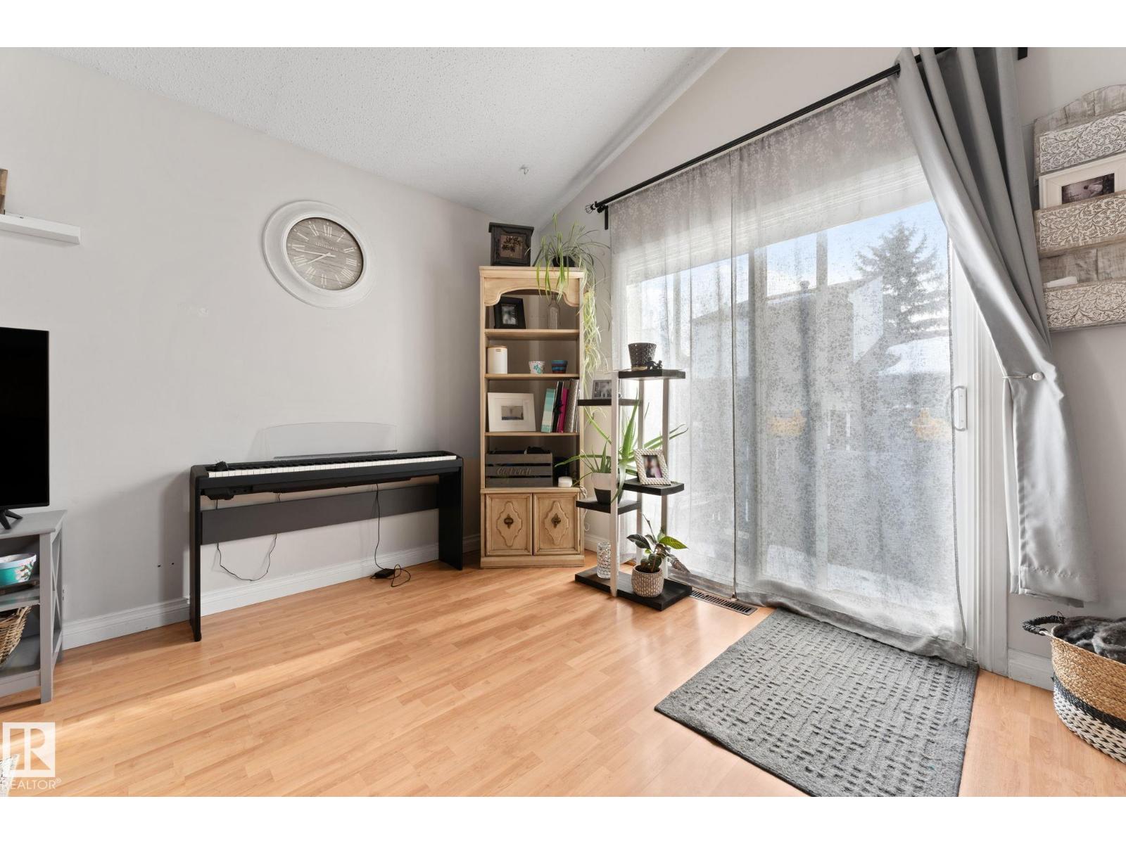 6063 35a Av Nw, Edmonton, Alberta  T6L 1G7 - Photo 13 - E4485850