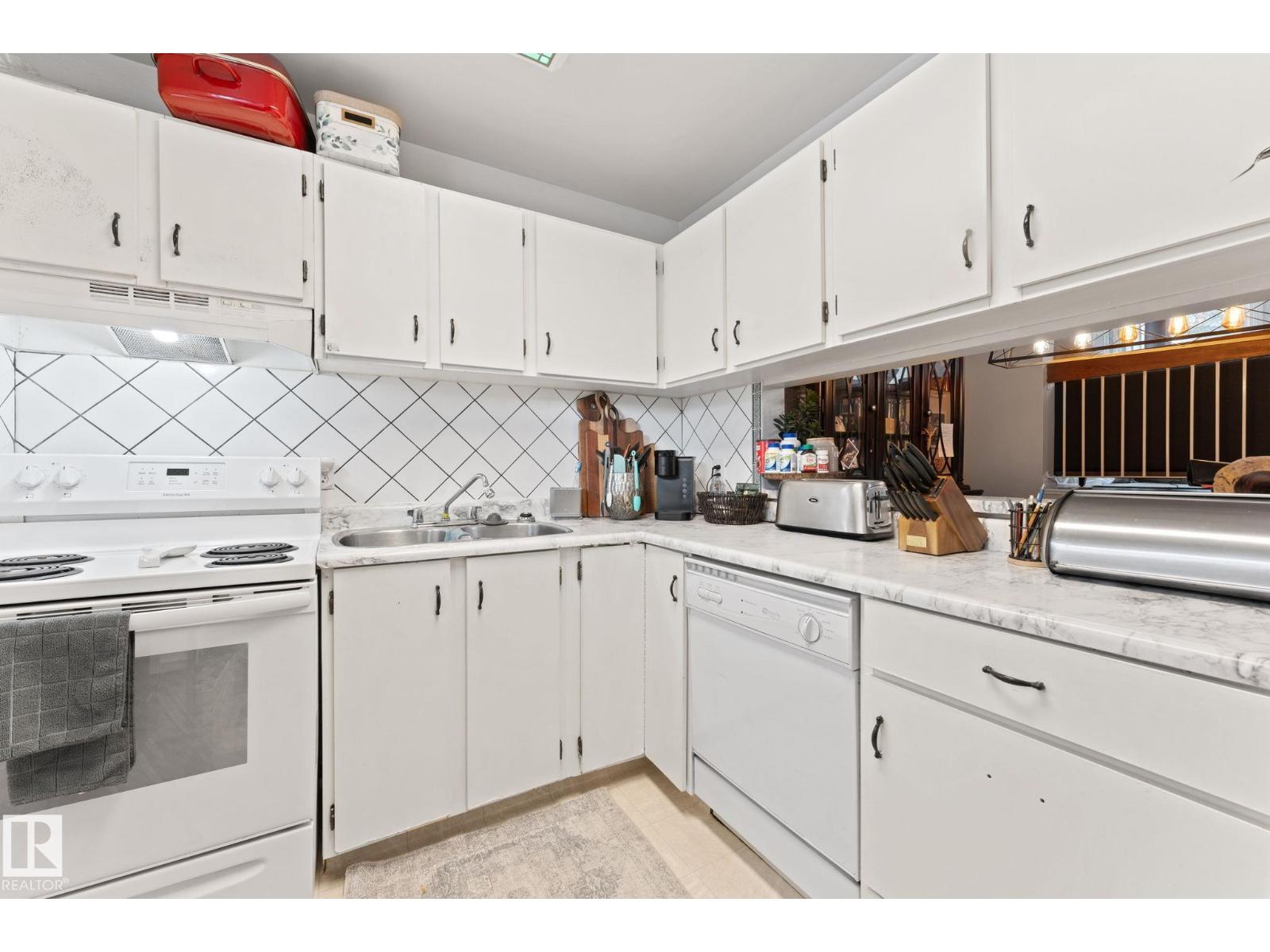 6063 35a Av Nw, Edmonton, Alberta  T6L 1G7 - Photo 4 - E4485850