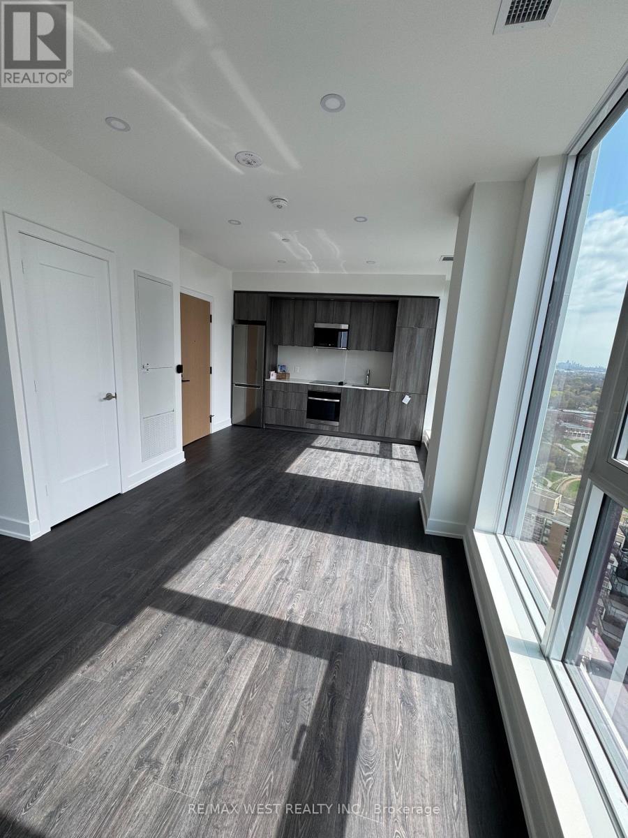 Ph05 - 25 Cordova Avenue, Toronto, Ontario  M9A 0E5 - Photo 4 - W13087056