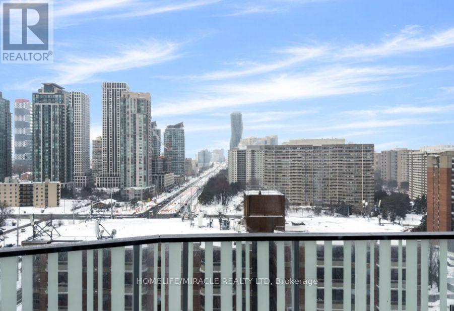 1307 - 1 Fairview Road, Mississauga, Ontario  L5A 0B4 - Photo 2 - W13087148