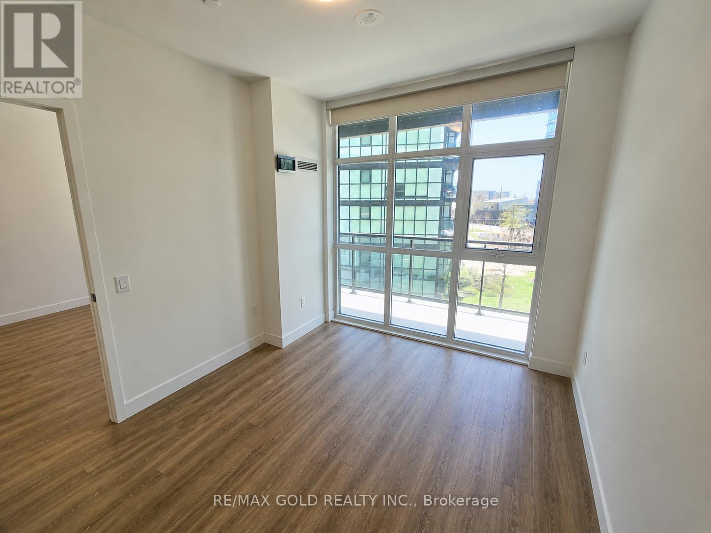 203 - 60 George Butchart Drive, Toronto, Ontario  M3K 0C9 - Photo 18 - W13087158