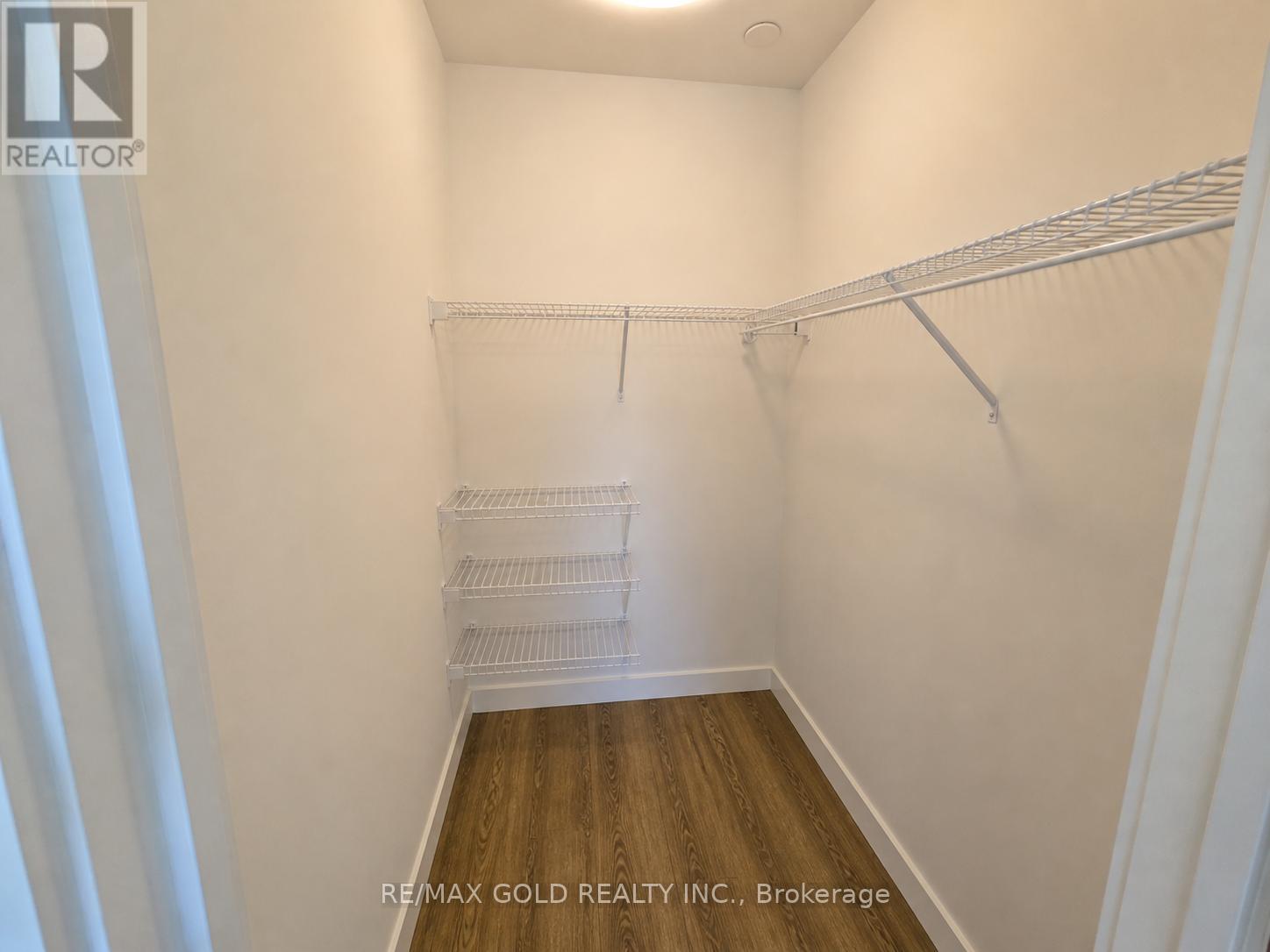 203 - 60 George Butchart Drive, Toronto, Ontario  M3K 0C9 - Photo 21 - W13087158