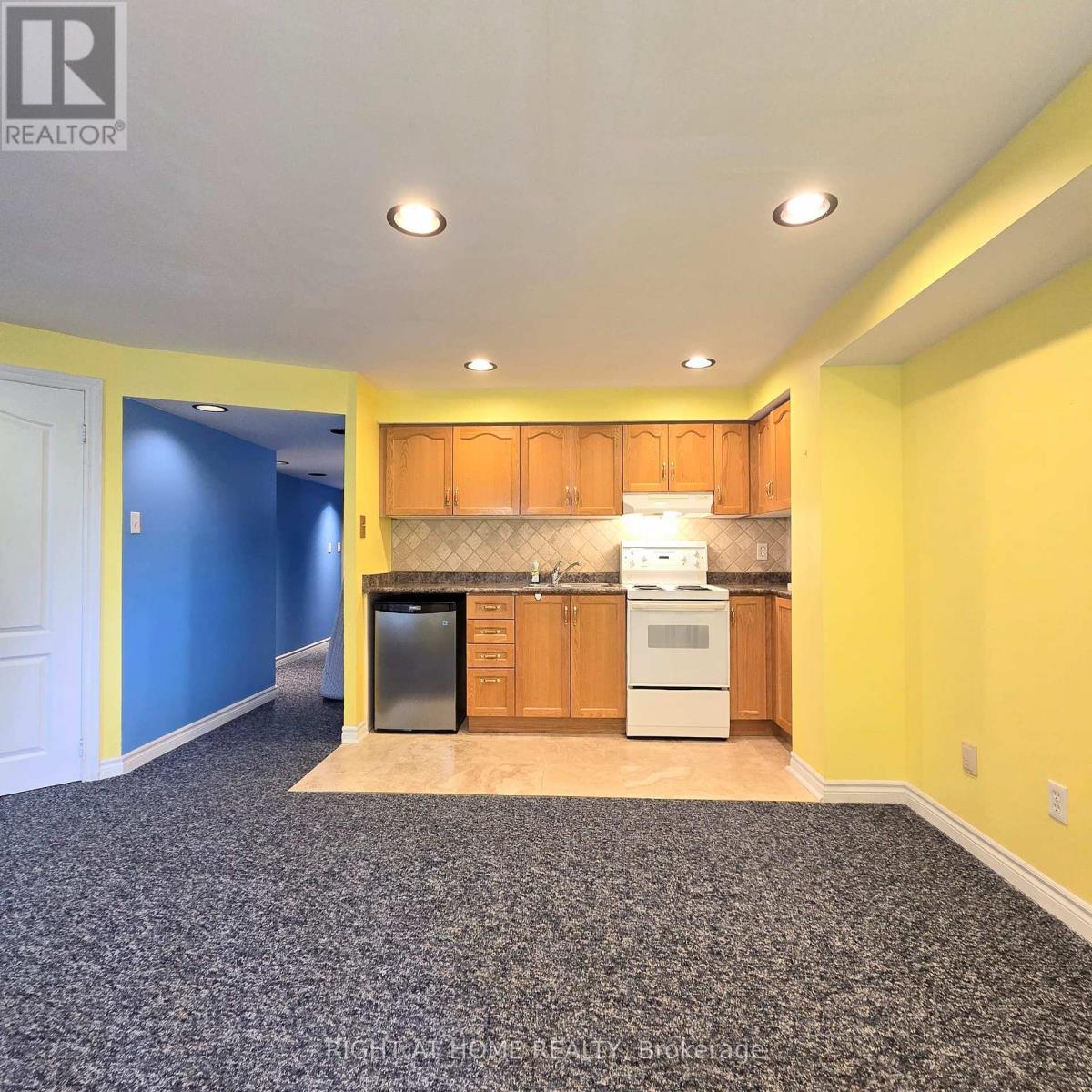 Bsmt - 65 Mare Crescent, Toronto, Ontario  M9W 7E8 - Photo 5 - W13087172