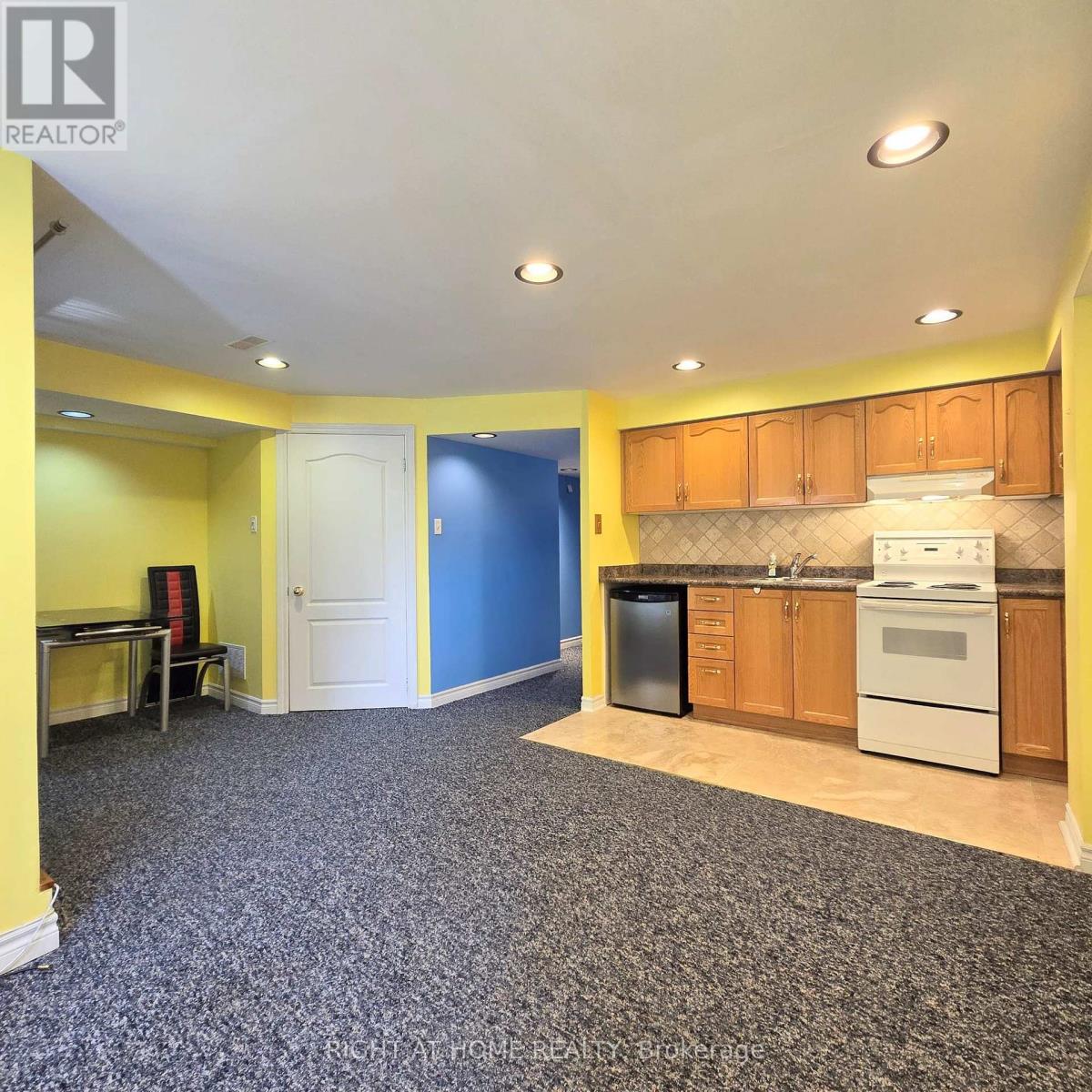 Bsmt - 65 Mare Crescent, Toronto, Ontario  M9W 7E8 - Photo 6 - W13087172