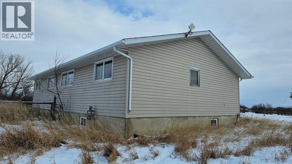 38505 Range Road 92, Rural Paintearth No. 18, Alberta  T0C 1C0 - Photo 3 - A2289624
