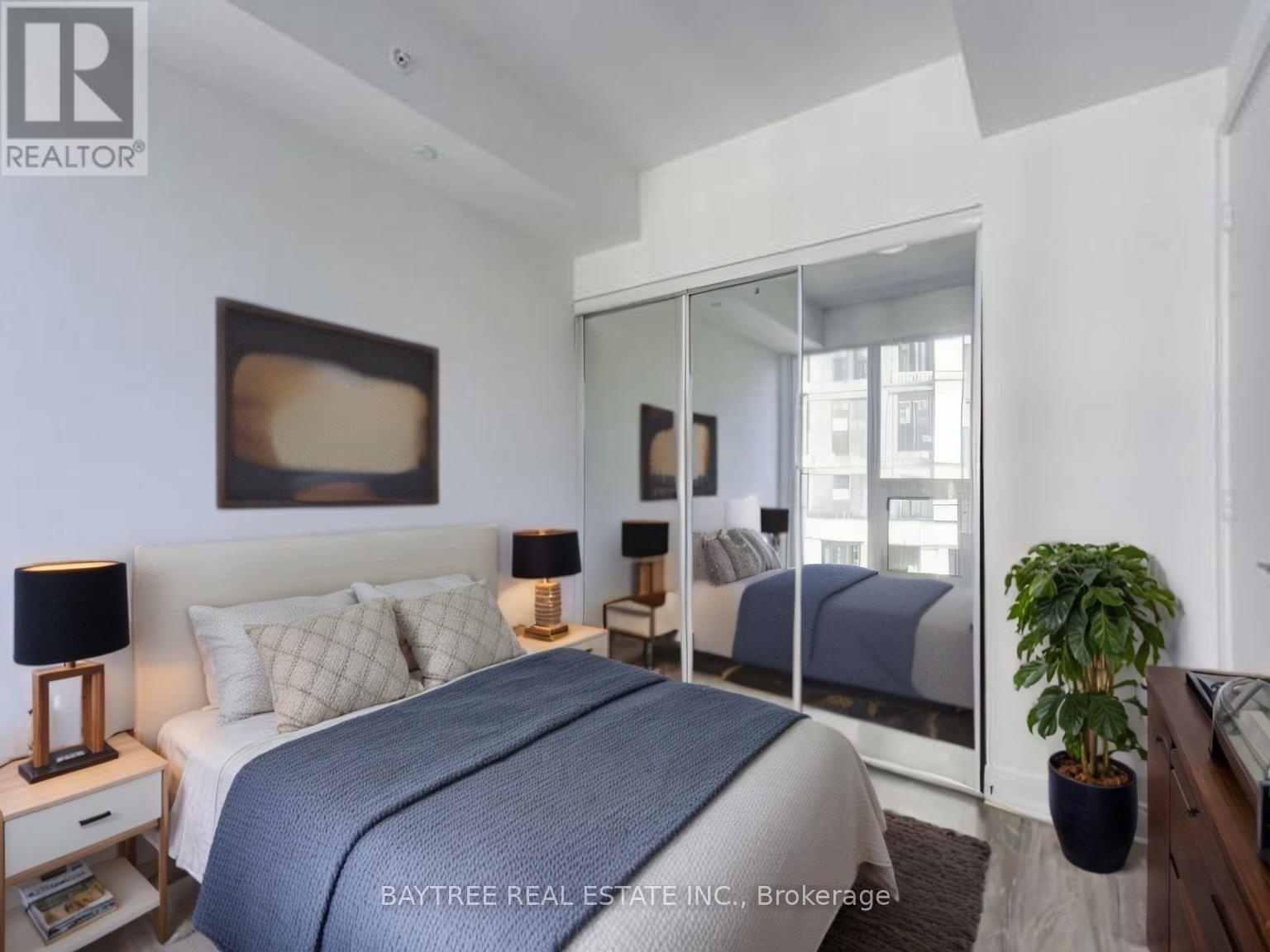 5612 - 181 Dundas Street E, Toronto, Ontario  M5A 0N5 - Photo 3 - C13028142
