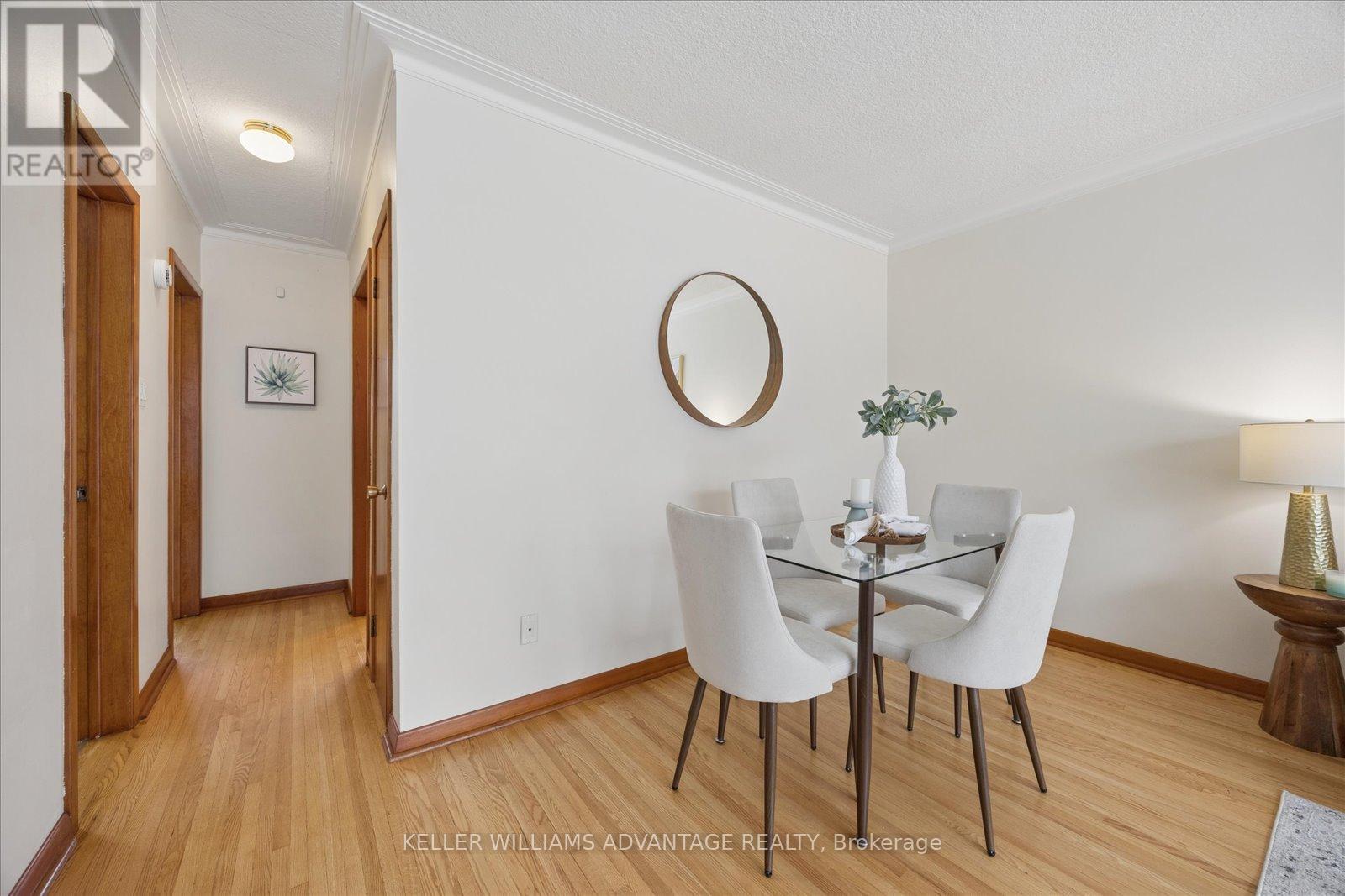 118 Silver Birch Avenue, Toronto, Ontario  M4E 3L4 - Photo 10 - E13085176