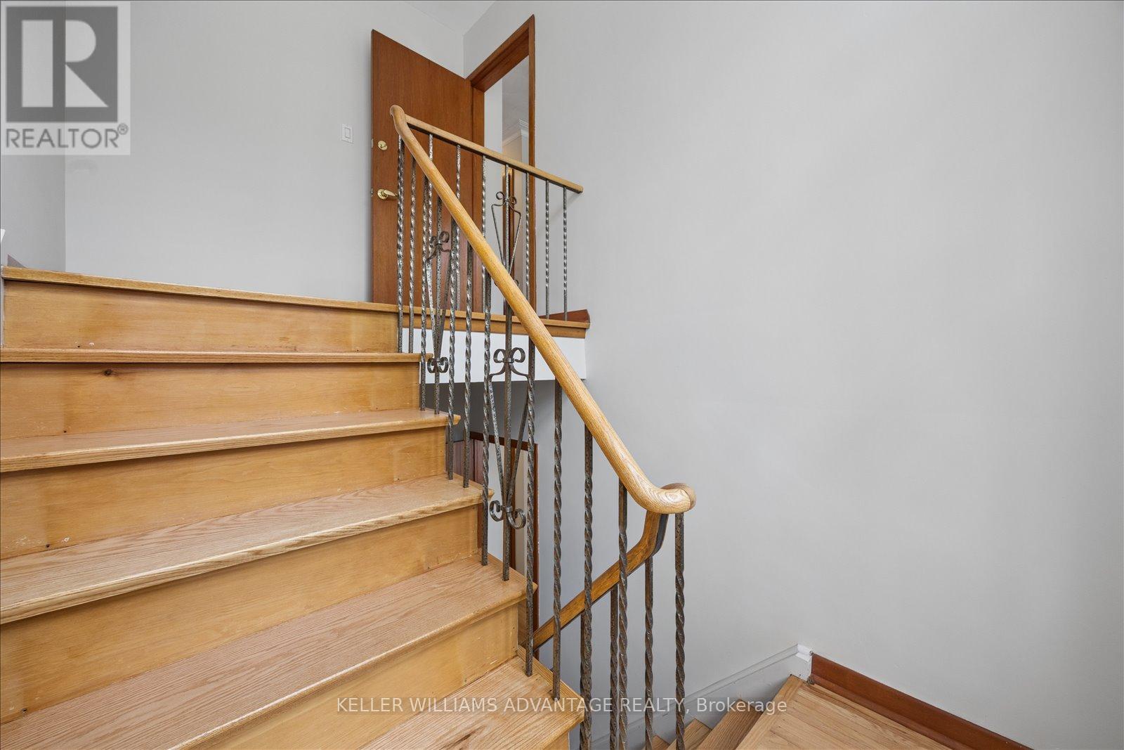 118 Silver Birch Avenue, Toronto, Ontario  M4E 3L4 - Photo 38 - E13085176