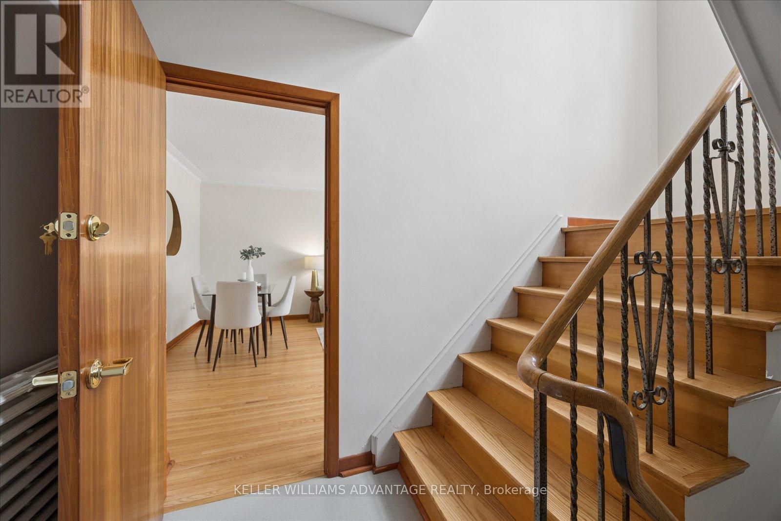 118 Silver Birch Avenue, Toronto, Ontario  M4E 3L4 - Photo 4 - E13085176