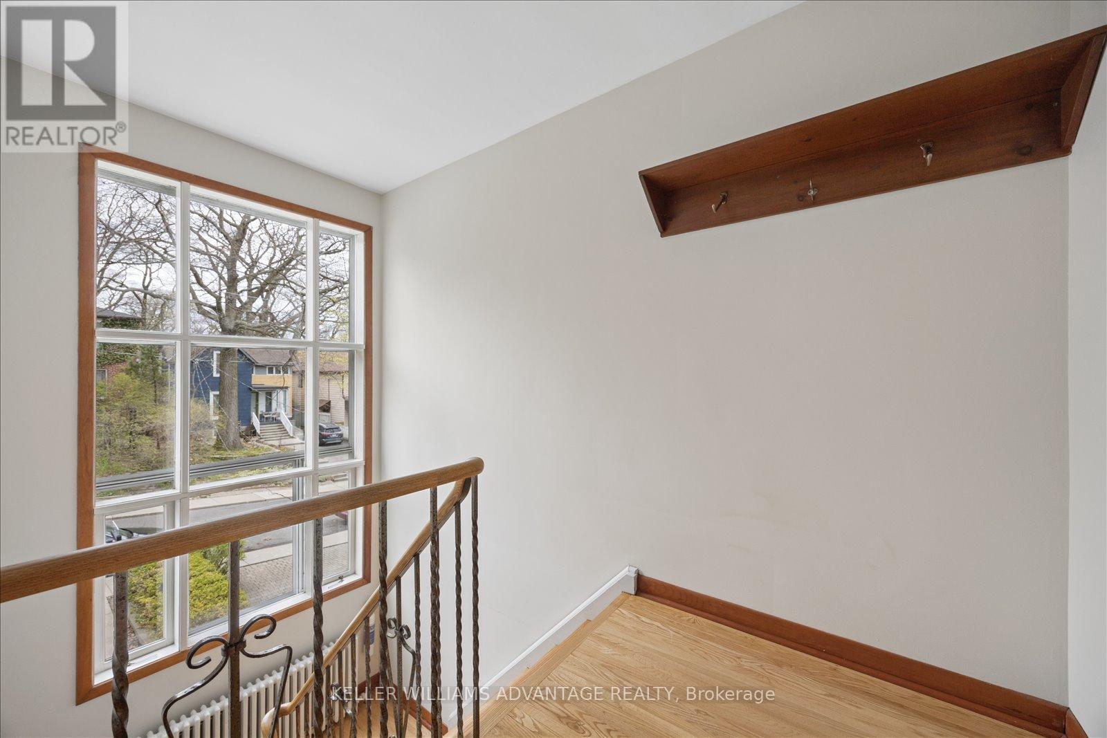 118 Silver Birch Avenue, Toronto, Ontario  M4E 3L4 - Photo 20 - E13085176