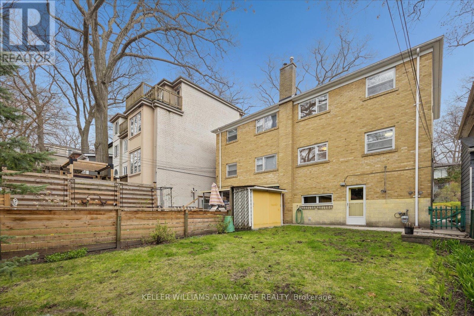 118 Silver Birch Avenue, Toronto, Ontario  M4E 3L4 - Photo 47 - E13085176