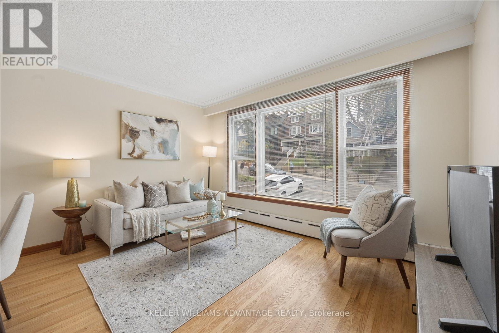 118 Silver Birch Avenue, Toronto, Ontario  M4E 3L4 - Photo 6 - E13085176