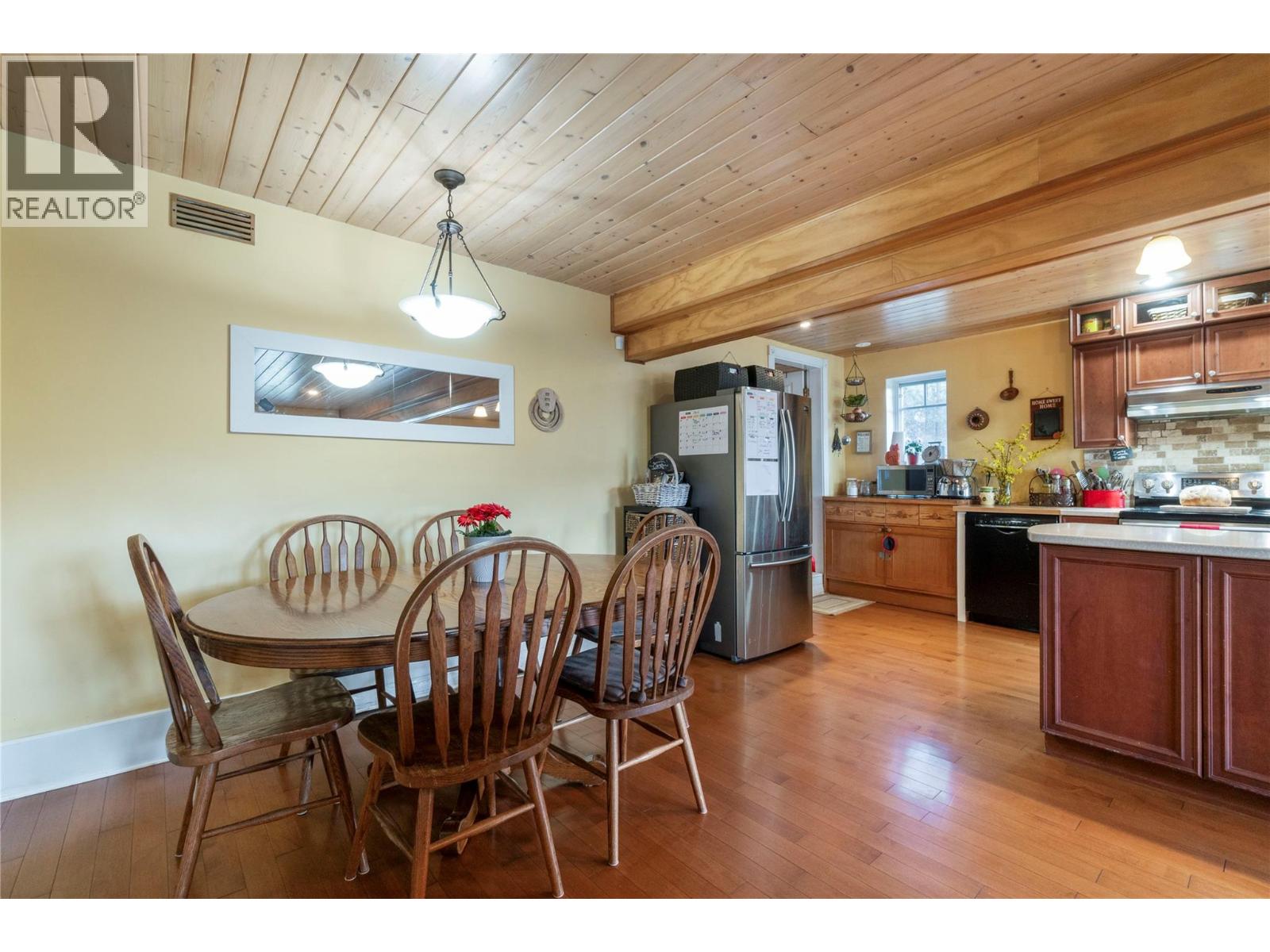 4856 Eagle Bay Road, Eagle Bay, British Columbia  V0E 1T0 - Photo 19 - 10382070