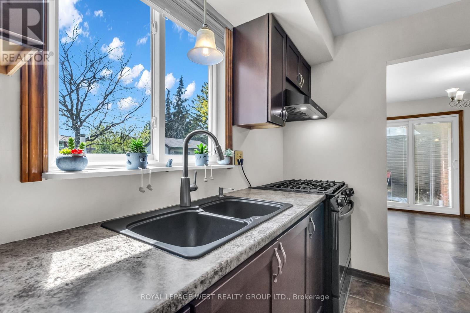 12 Banburry Crescent, Grimsby, Ontario  L3M 4N8 - Photo 11 - X13087070