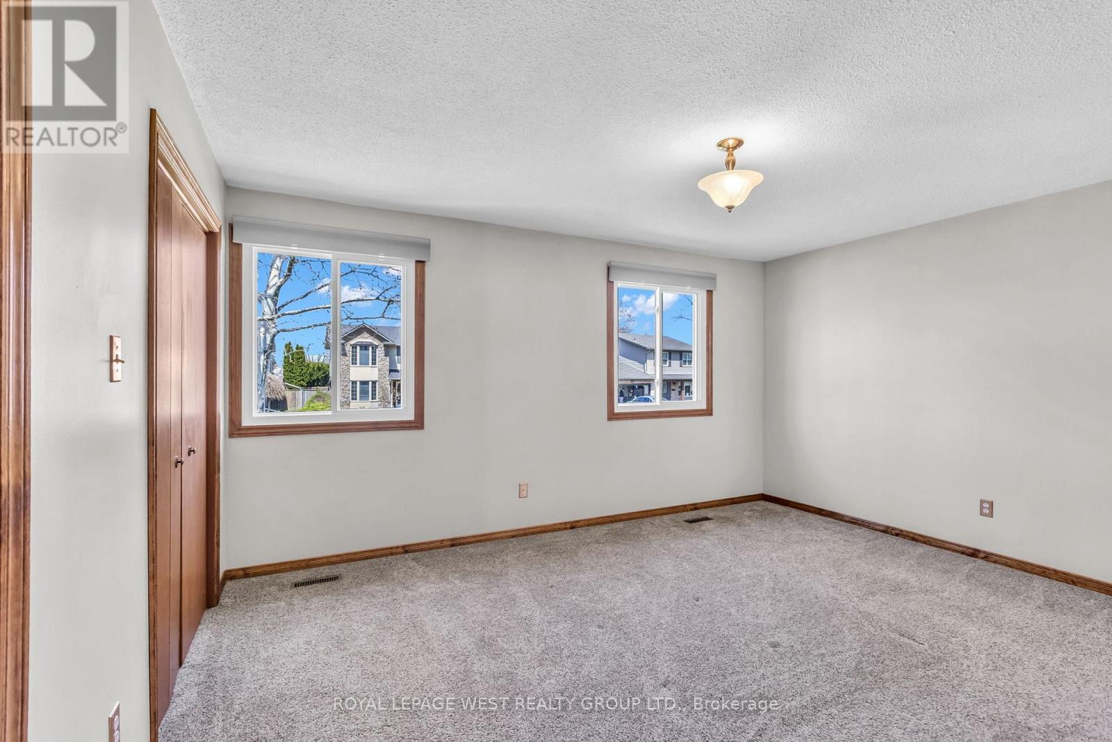 12 Banburry Crescent, Grimsby, Ontario  L3M 4N8 - Photo 19 - X13087070
