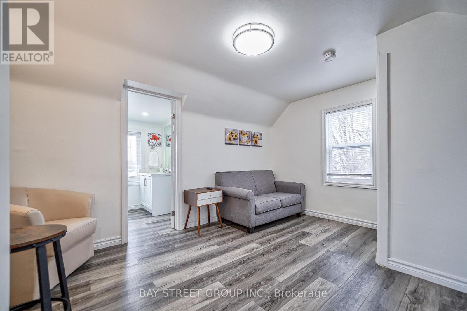 5241 Kitchener Street, Niagara Falls (Clifton Hill), Ontario  L2G 1B4 - Photo 30 - X13087194