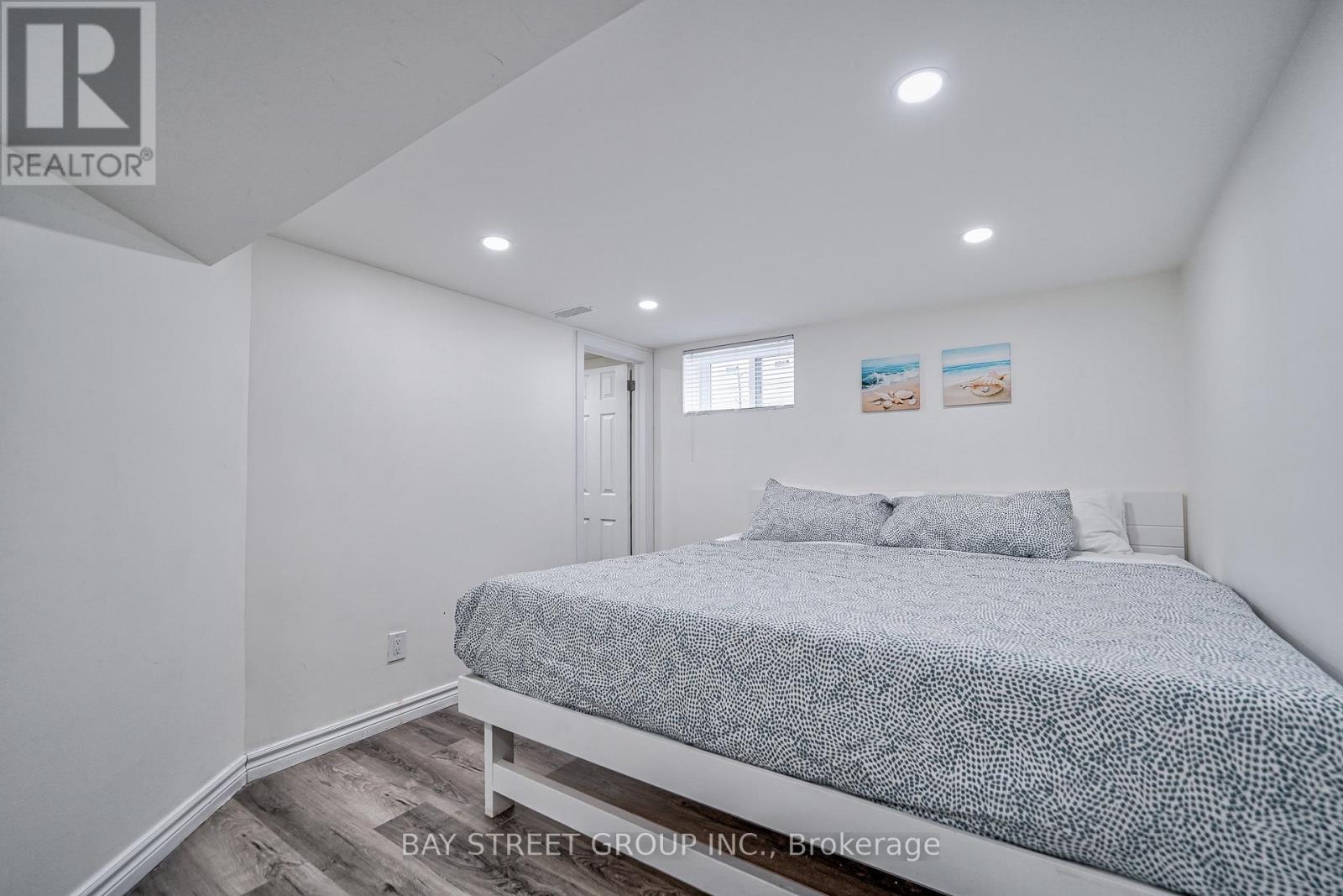 5241 Kitchener Street, Niagara Falls (Clifton Hill), Ontario  L2G 1B4 - Photo 41 - X13087194