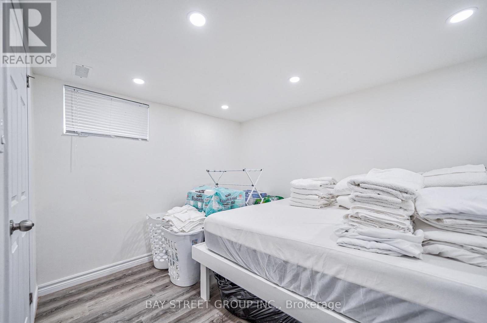 5241 Kitchener Street, Niagara Falls (Clifton Hill), Ontario  L2G 1B4 - Photo 45 - X13087194