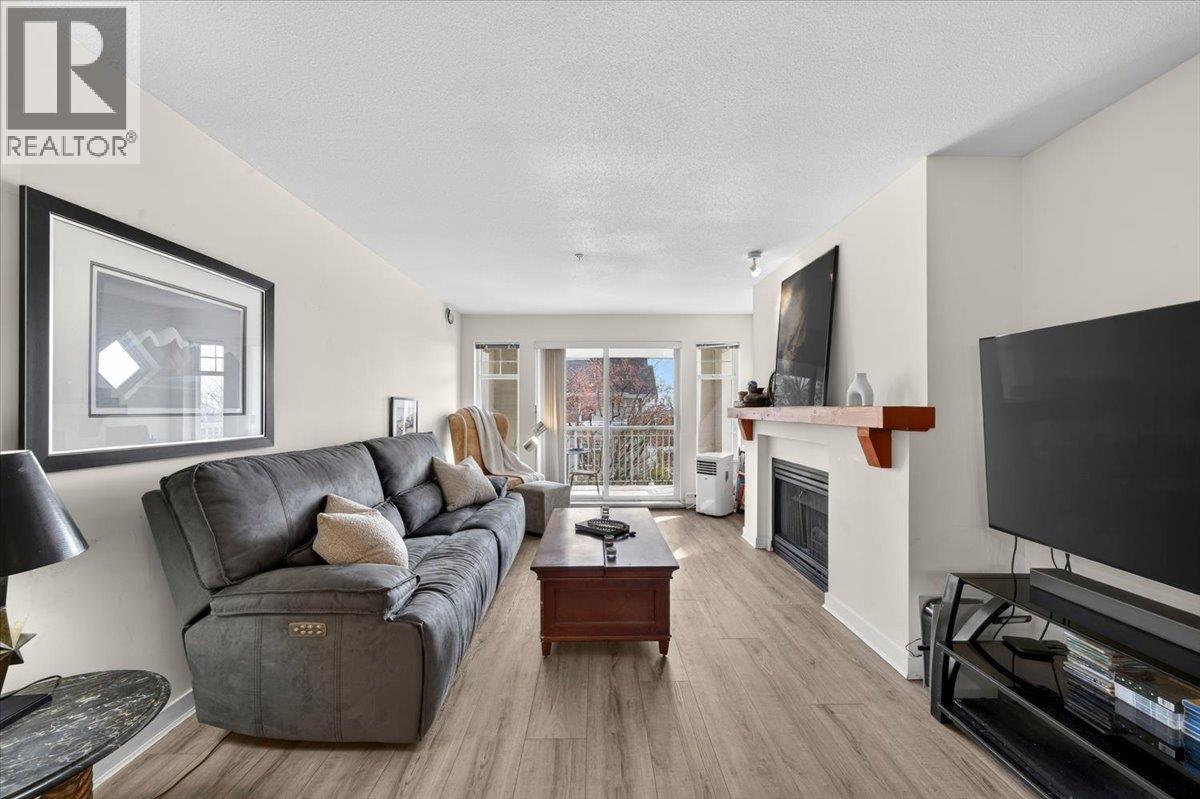 212 1428 Parkway Boulevard, Coquitlam, British Columbia  V3E 3L8 - Photo 10 - R3109361