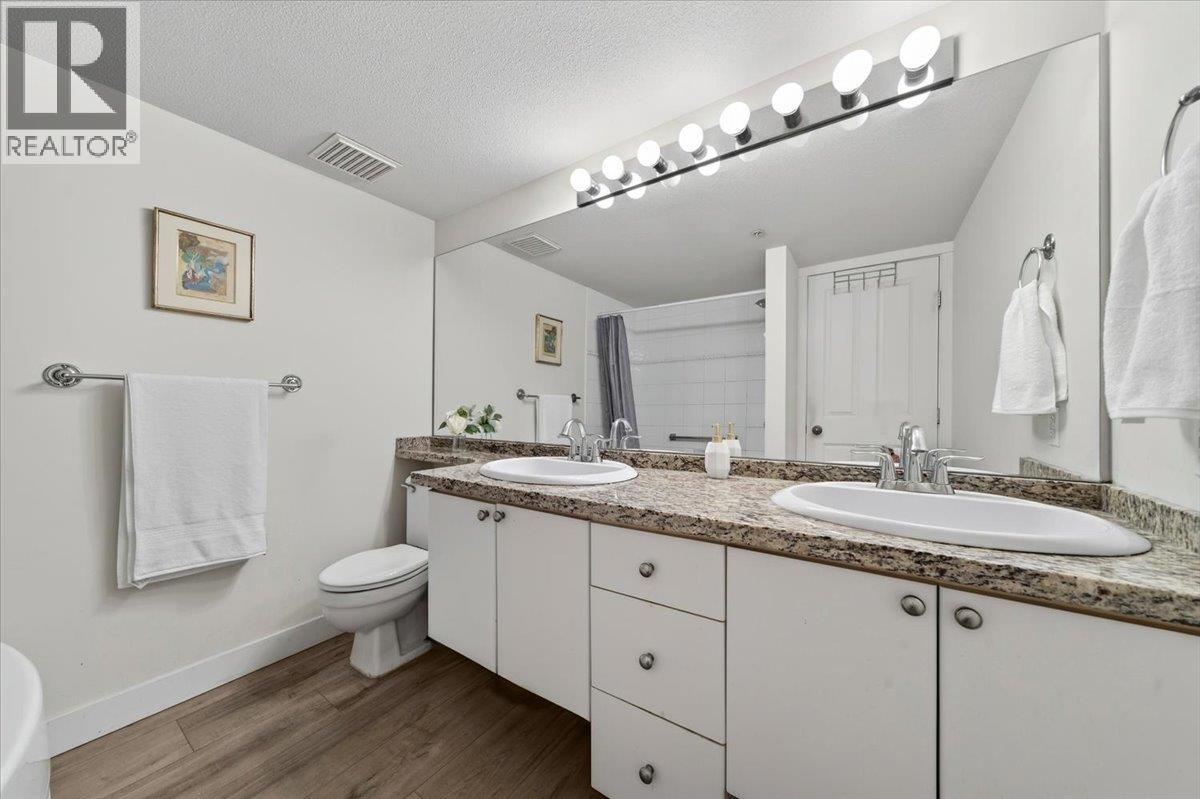 212 1428 Parkway Boulevard, Coquitlam, British Columbia  V3E 3L8 - Photo 21 - R3109361