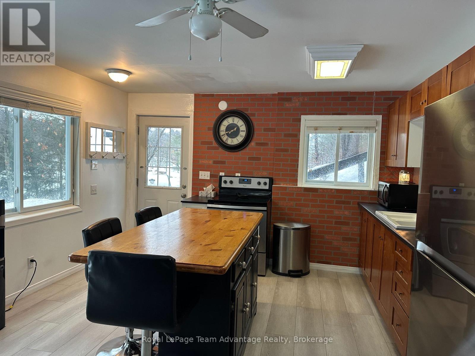 19 Allan Crescent, Seguin, Ontario  P2A 2W8 - Photo 31 - X12919470