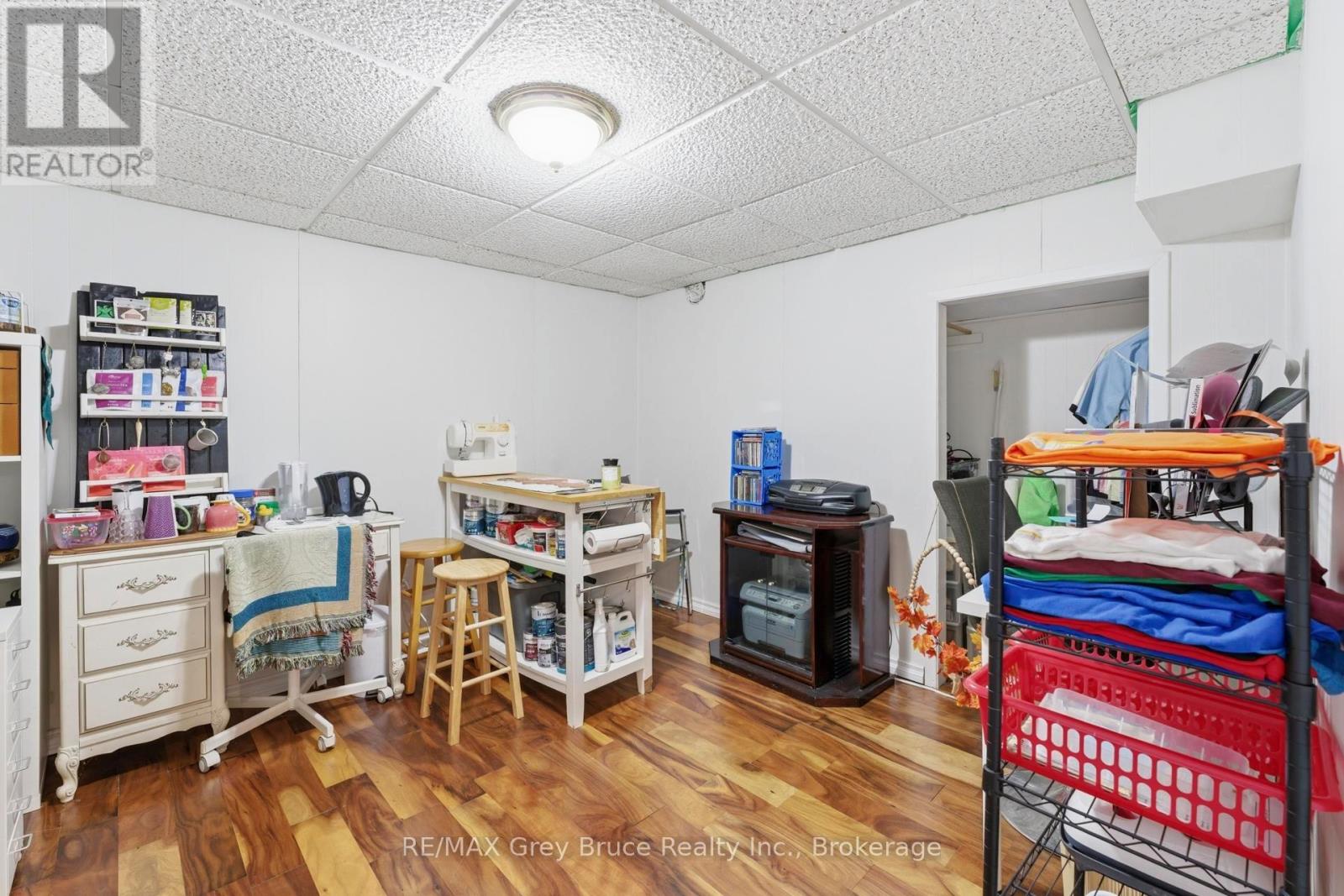 235 5th Avenue, Hanover, Ontario  N4N 2C3 - Photo 25 - X12885262