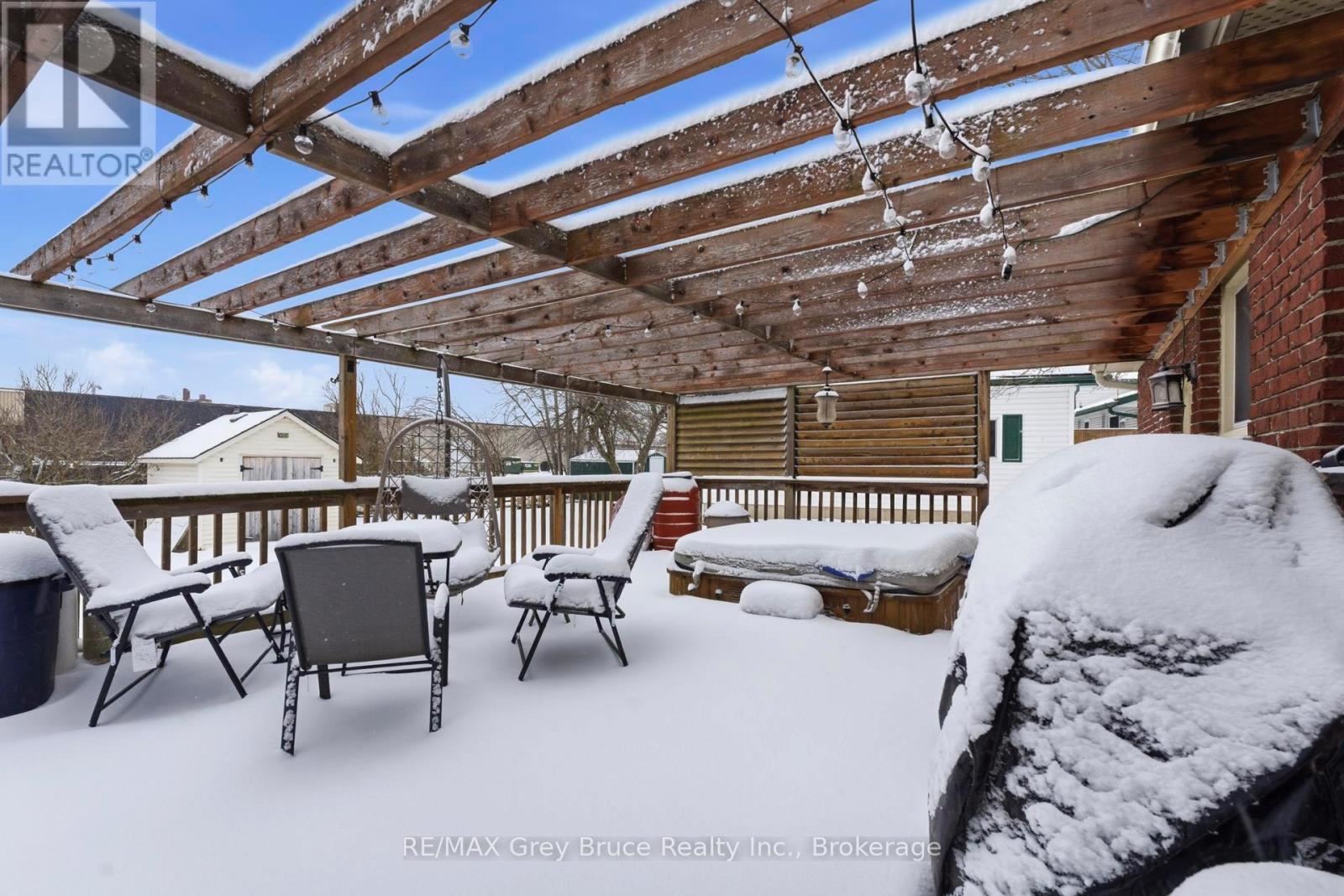 235 5th Avenue, Hanover, Ontario  N4N 2C3 - Photo 30 - X12885262