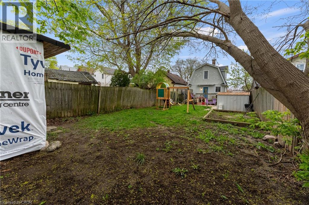 4292 Ferguson Street, Niagara Falls, Ontario  L2E 2X9 - Photo 31 - 40827306