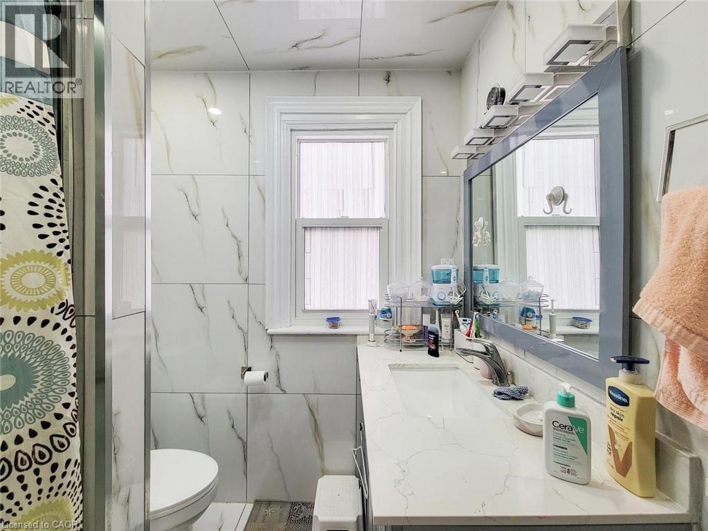 823 Queensdale Avenue E, Hamilton, Ontario  L8V 1M7 - Photo 19 - 40816624