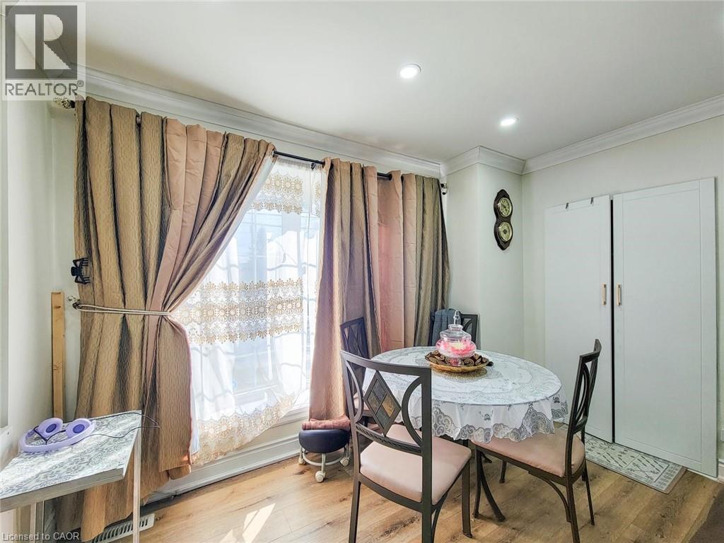 823 Queensdale Avenue E, Hamilton, Ontario  L8V 1M7 - Photo 12 - 40816624