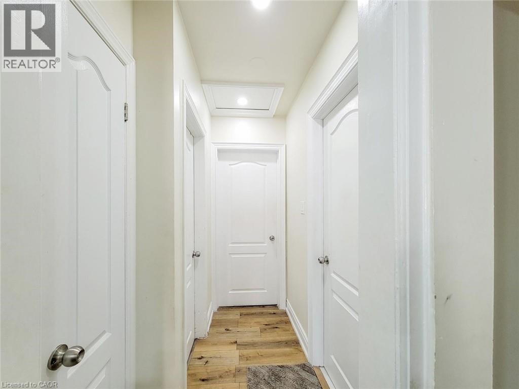 823 Queensdale Avenue E, Hamilton, Ontario  L8V 1M7 - Photo 15 - 40816624