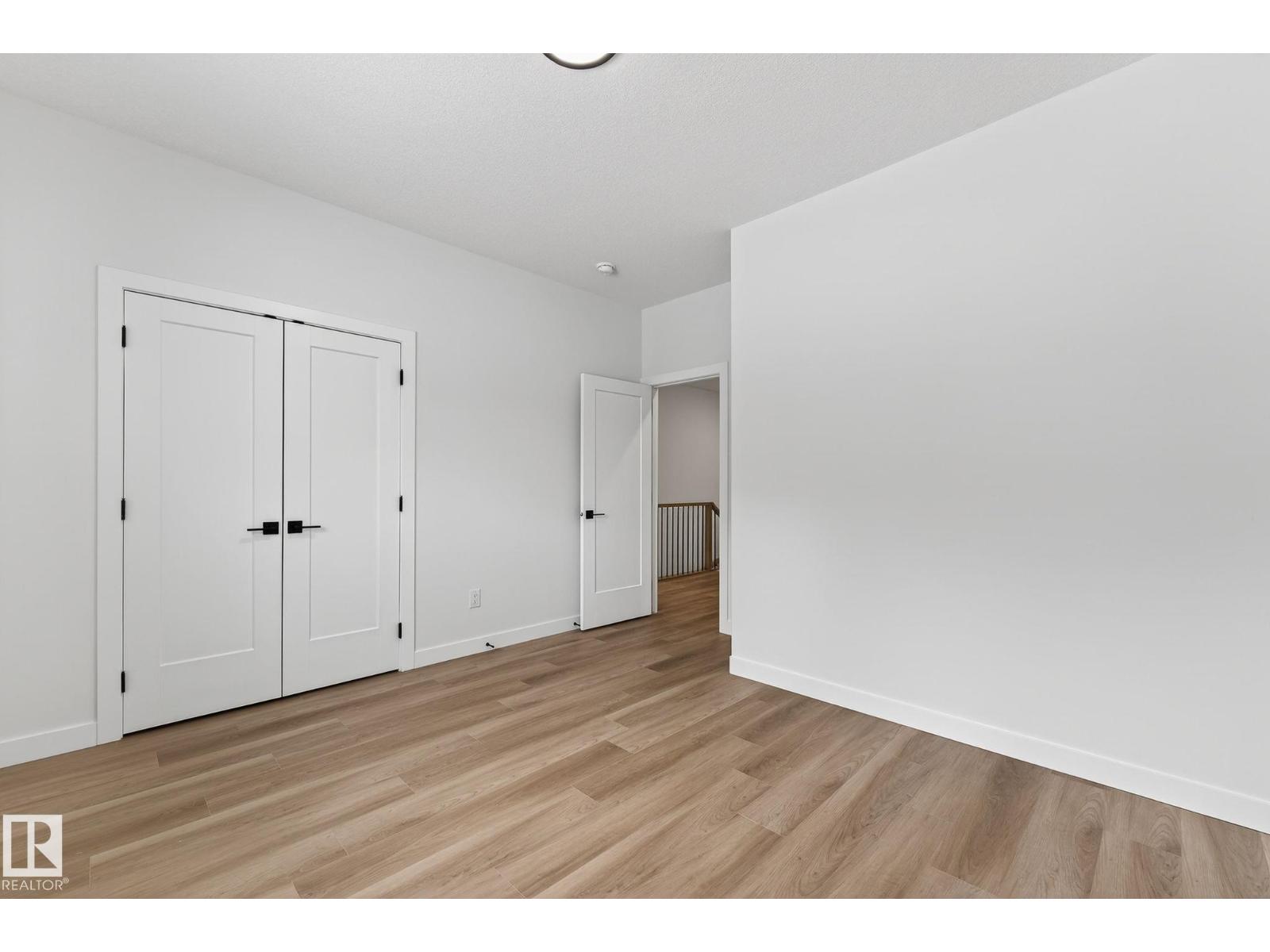 3318 Chickadee Dr Nw, Edmonton, Alberta  T5V 1R5 - Photo 31 - E4474954
