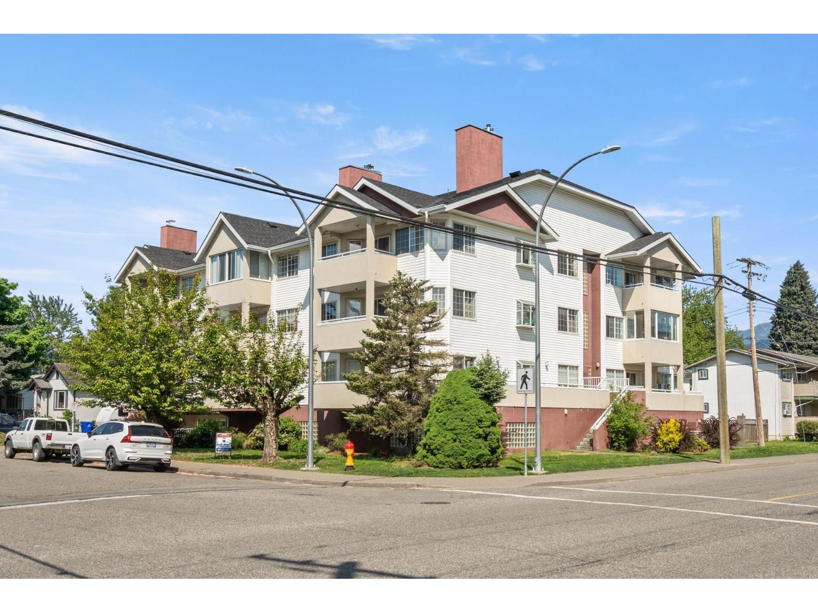 101 46199 MARGARET AVENUE|Chilliwack Proper East, Chilliwack, British Columbia