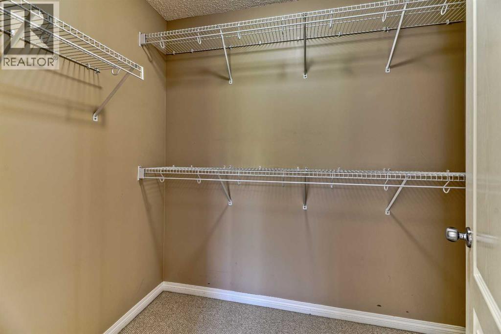 406 Rocky Vista Gardens NW, Calgary, Alberta  T3G 5V1 - Photo 25 - A2308040