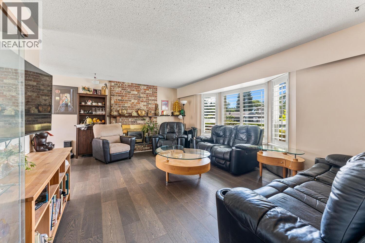 5259 Oak Place, Delta, British Columbia  V4K 1L8 - Photo 4 - R3119399