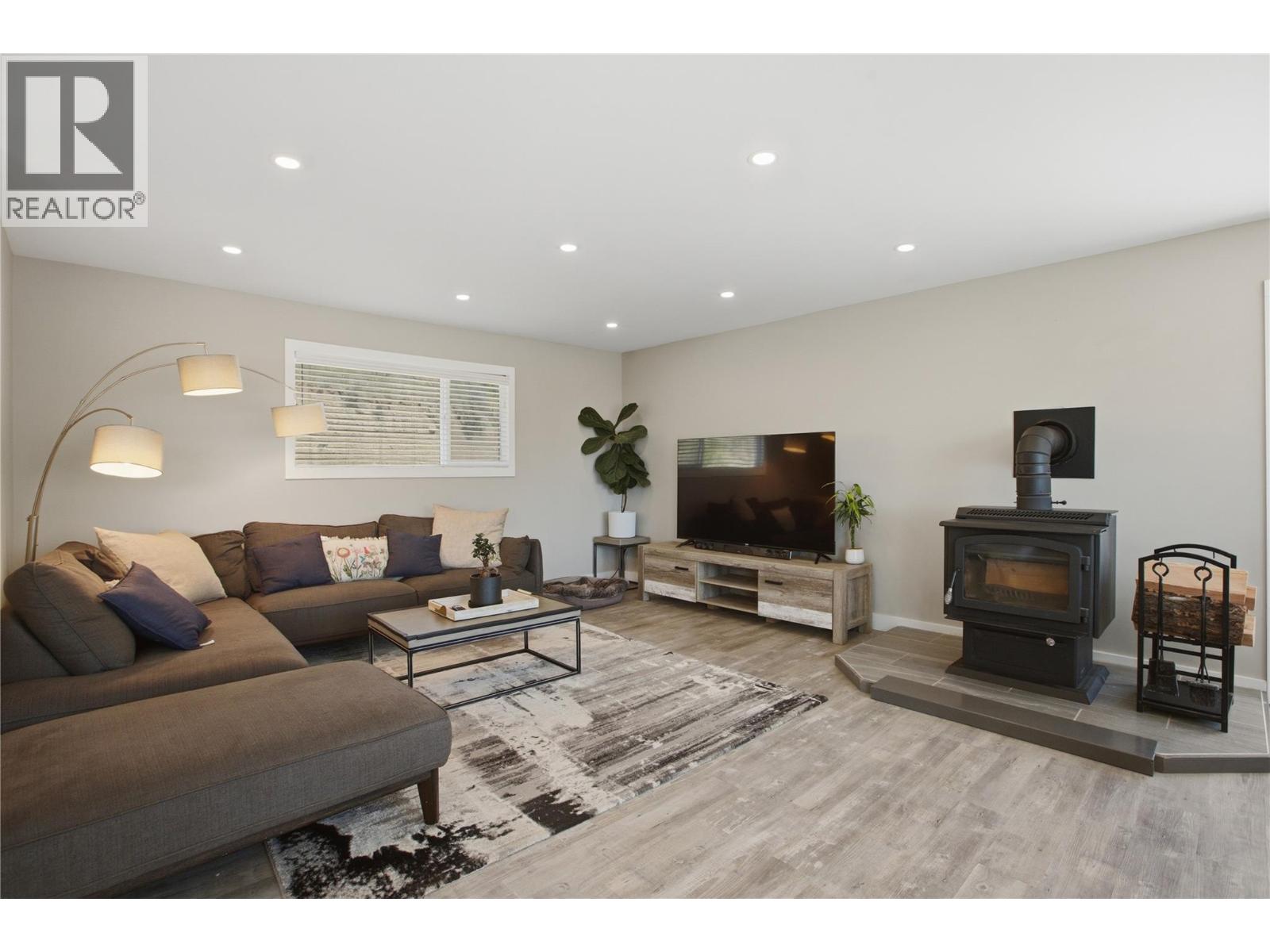 899 Ida Lane, Kamloops, British Columbia  V2B 6V2 - Photo 17 - 10382065