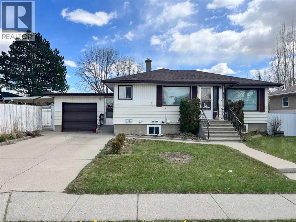 845 Stafford Drive N, Lethbridge, Alberta  T1H 2B7 - Photo 1 - A2308310