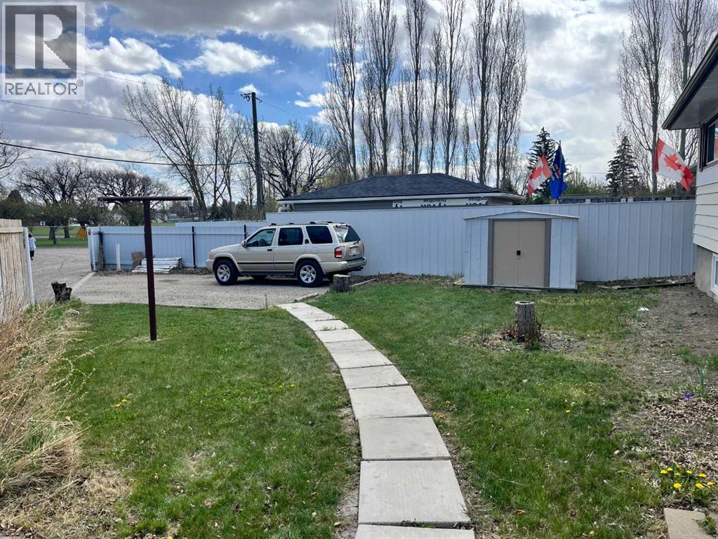 845 Stafford Drive N, Lethbridge, Alberta  T1H 2B7 - Photo 5 - A2308310