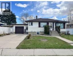 845 Stafford Drive N, Lethbridge, Alberta