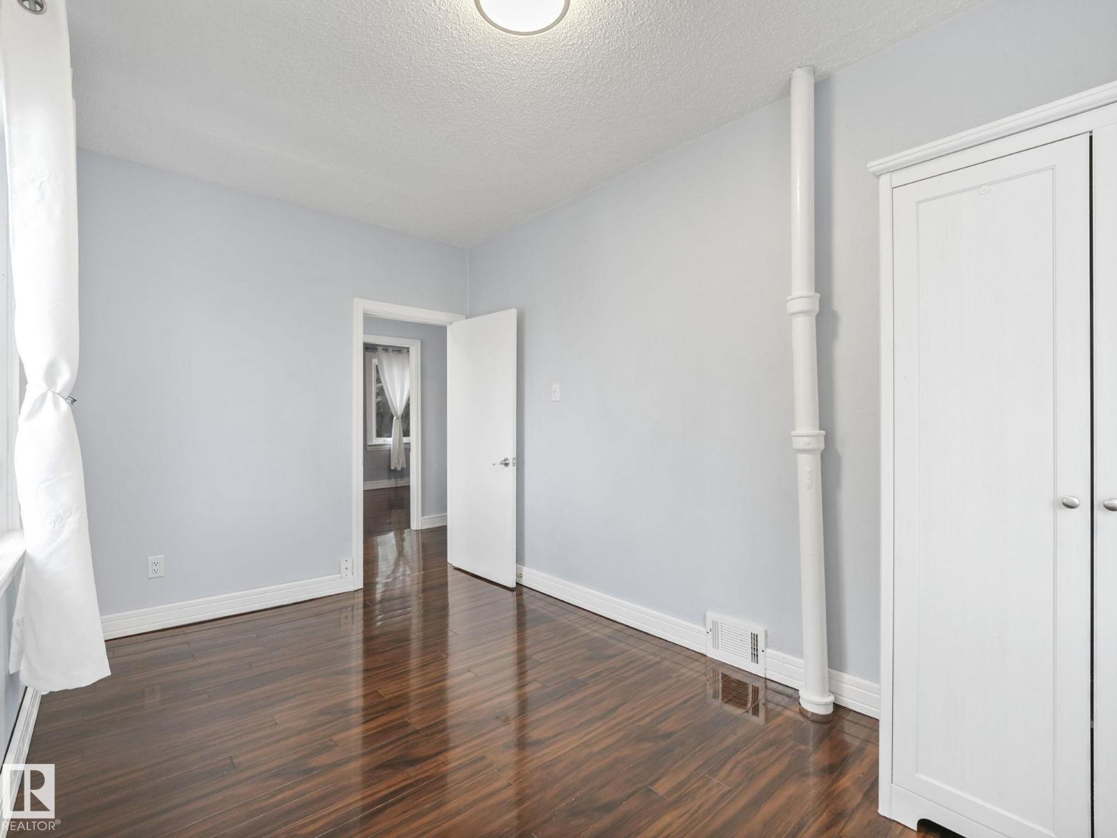 12141 96 St Nw, Edmonton, Alberta  T5G 1V9 - Photo 11 - E4482299