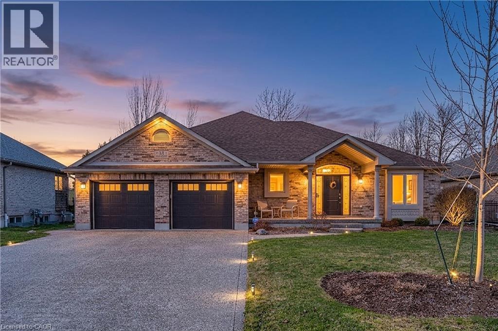 38 RHINE MEADOW Road, Heidelberg, Ontario