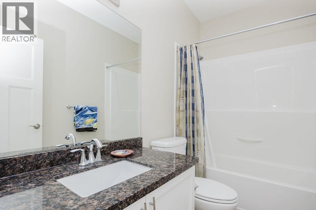 757 Gerussi Lane, Gibsons, British Columbia  V0N 1V7 - Photo 21 - R3119850