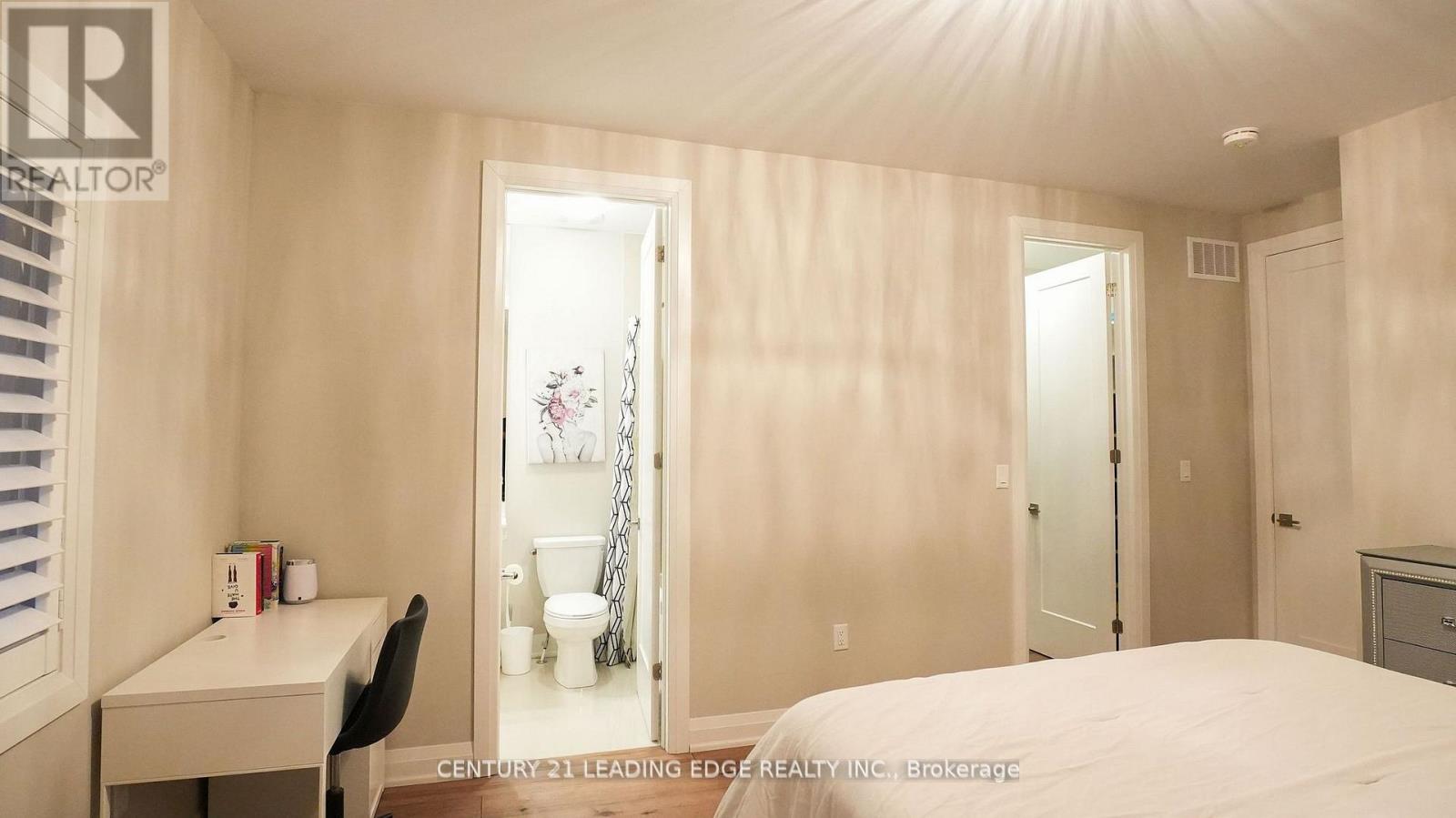 34 Huggins Drive, Whitby, Ontario  L1P 0N4 - Photo 22 - E13087244