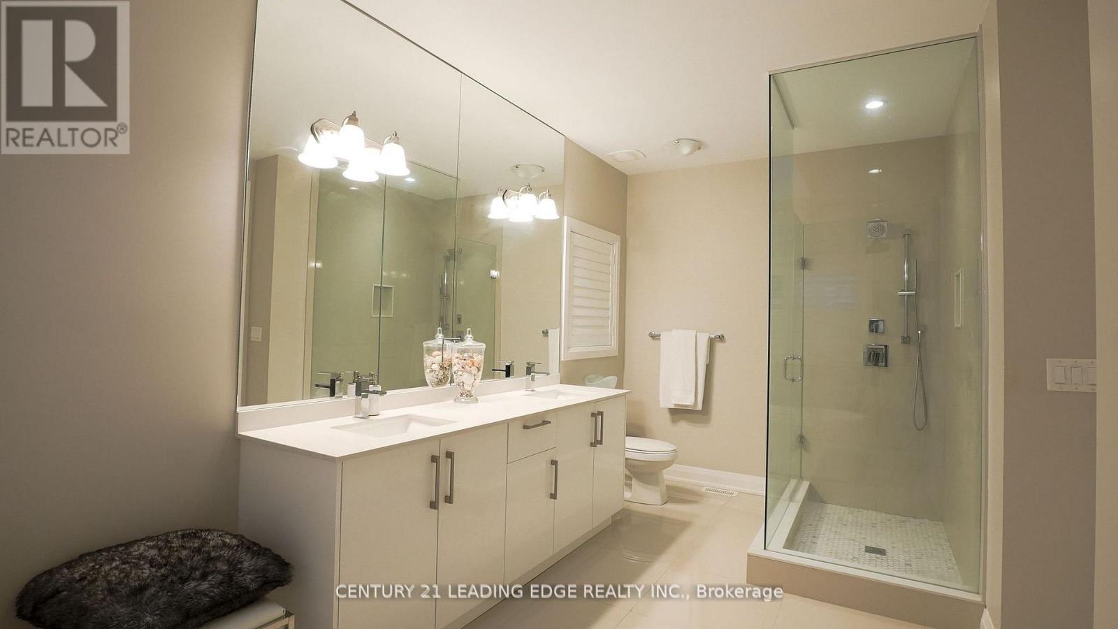 34 Huggins Drive, Whitby, Ontario  L1P 0N4 - Photo 28 - E13087244