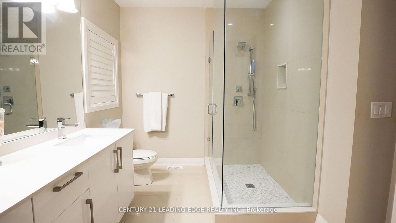 34 Huggins Drive, Whitby, Ontario  L1P 0N4 - Photo 30 - E13087244