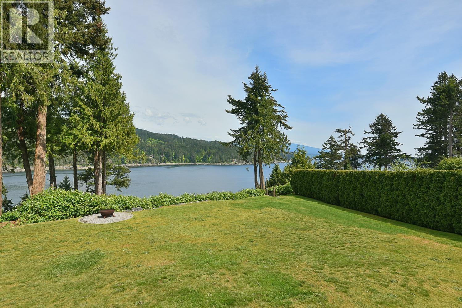 5481 Eureka Road, Halfmoon Bay, British Columbia  V7Z 1A1 - Photo 18 - R3119844