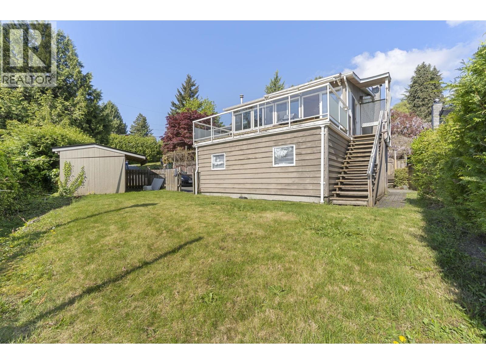 1447 Columbia Avenue, Port Coquitlam, British Columbia  V3C 1C5 - Photo 26 - R3119882