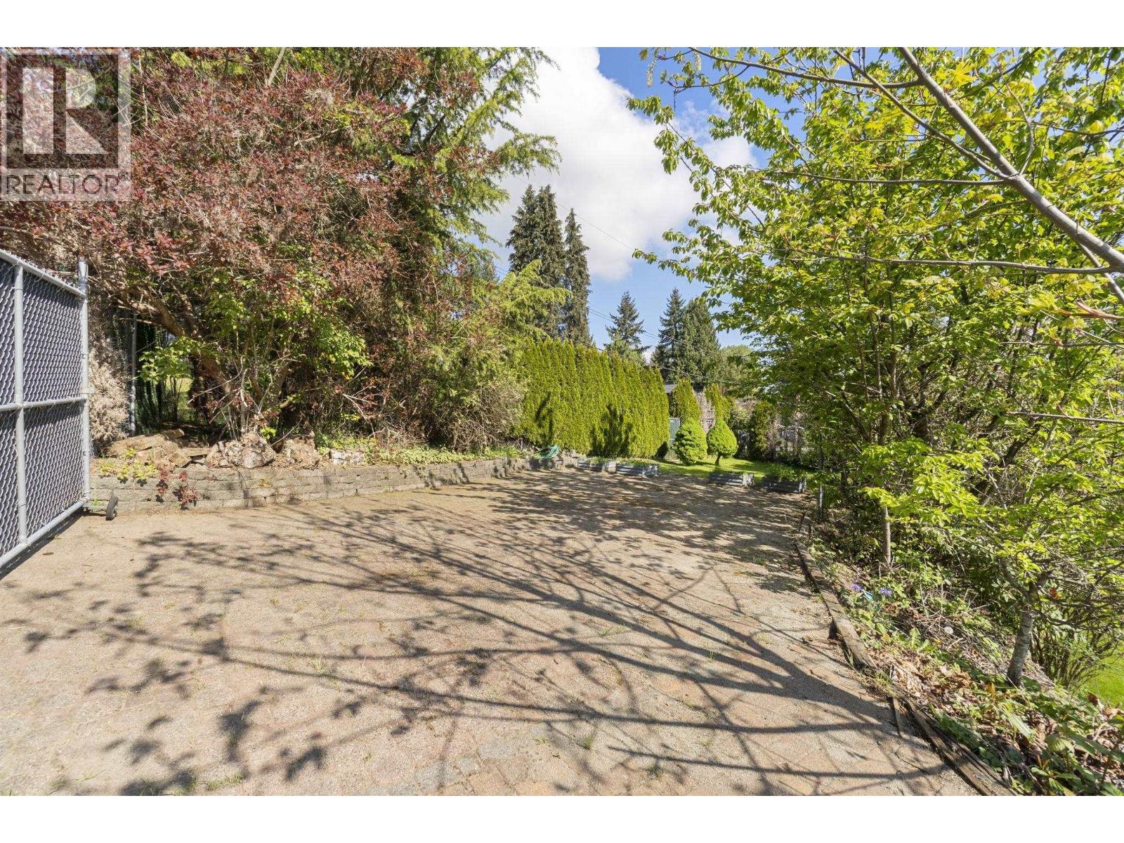 1447 Columbia Avenue, Port Coquitlam, British Columbia  V3C 1C5 - Photo 29 - R3119882