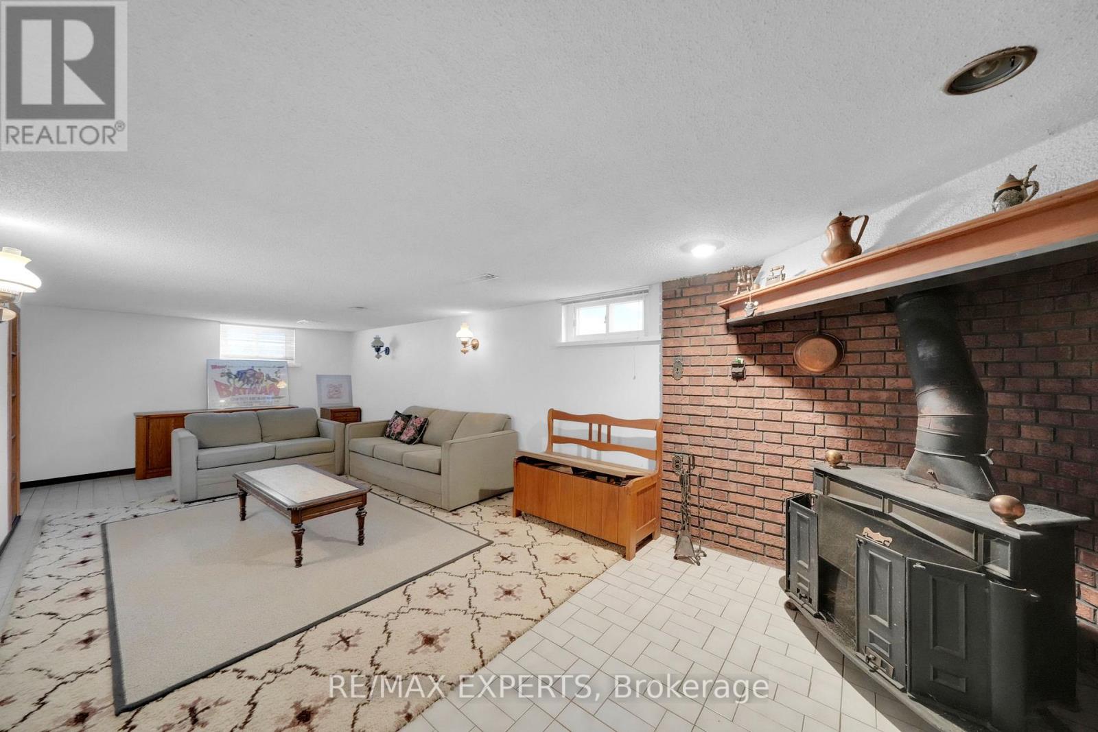 26 Grovedale Avenue, Toronto, Ontario  M6L 1Y6 - Photo 39 - W13087254